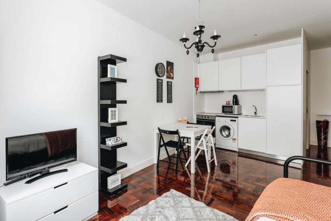 Esm Rental - Santa Catarina Cozy Apartment Porto Eksteriør billede